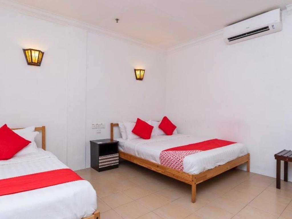 Super Oyo 1114 Neo Pegasus Hotel Segamat Eksteriør bilde