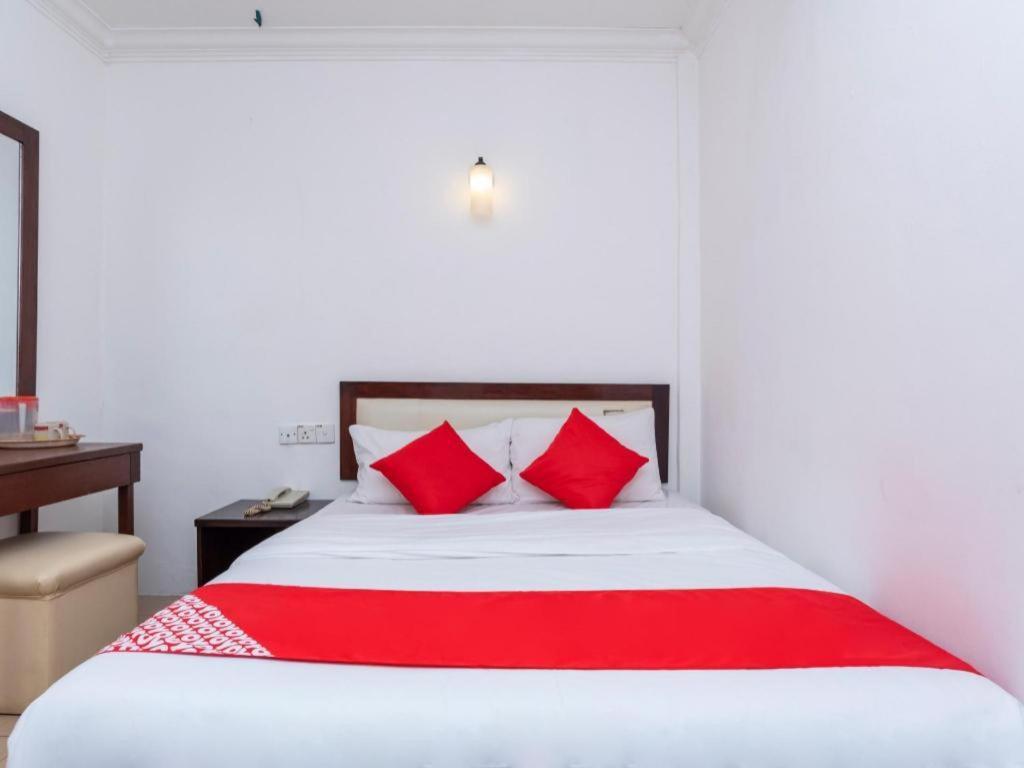 Super Oyo 1114 Neo Pegasus Hotel Segamat Eksteriør bilde