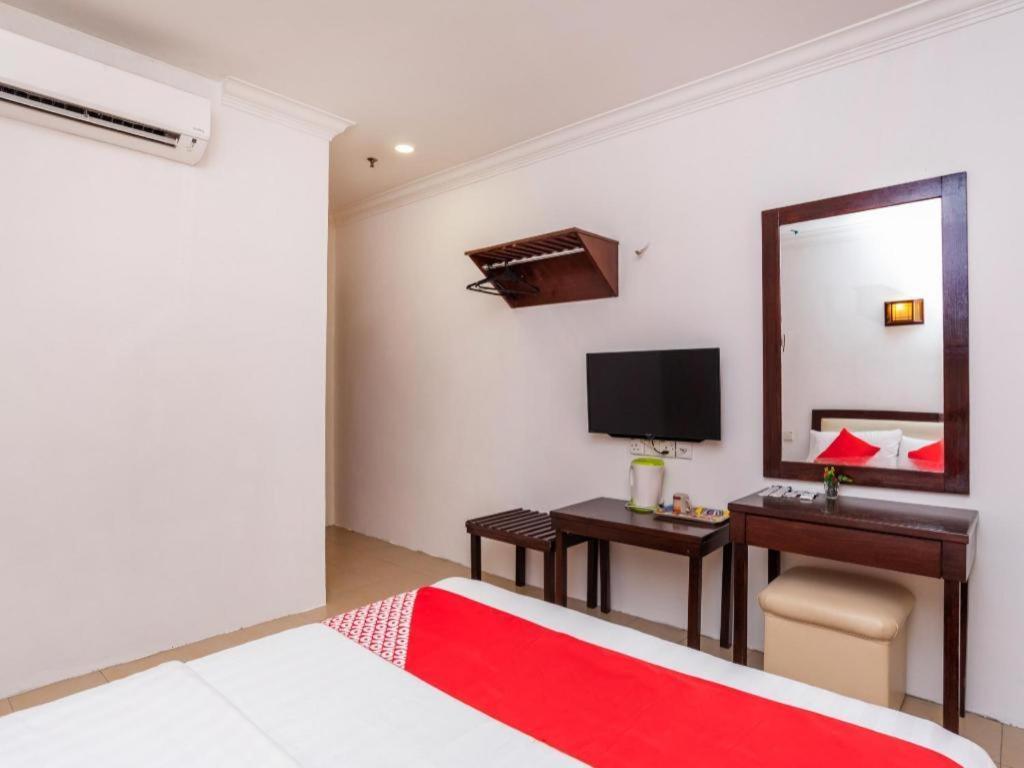 Super Oyo 1114 Neo Pegasus Hotel Segamat Eksteriør bilde